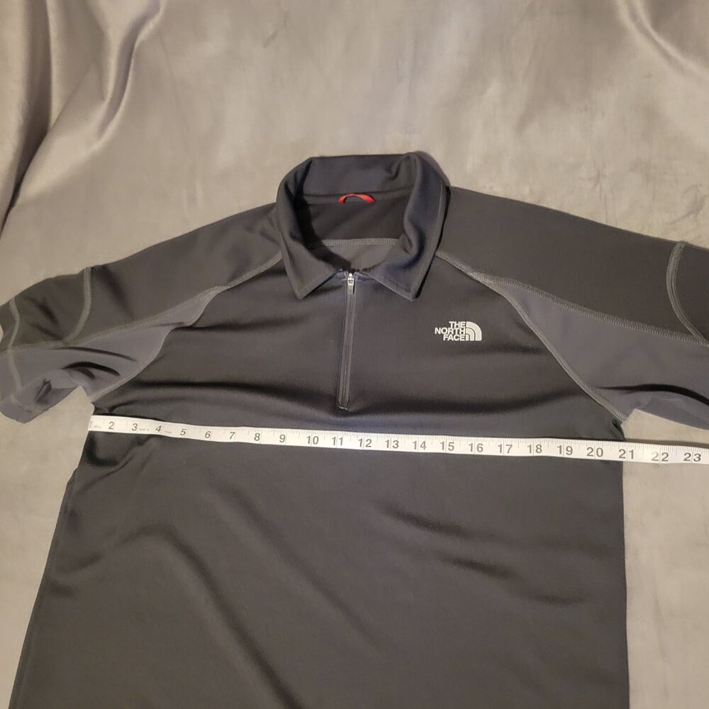 The North Face 1/4 Zip Collared Black Gray M Men's Pullover Activewear Shirt - Picture 6 of 7